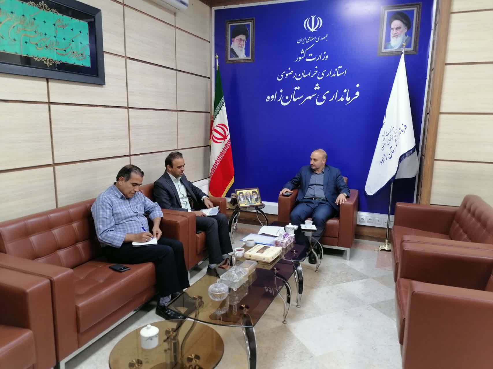 ارائه گزارش عملکرد سال ۱۴۰۴ و برنامه های سال ۱۴۰۵ کمیته امداد در دیدار با فرماندار زاوه